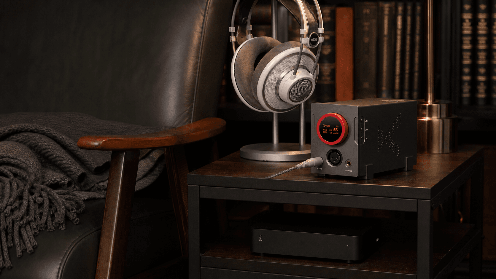 Balanced Class A desktop DAC and headphone amplifier
