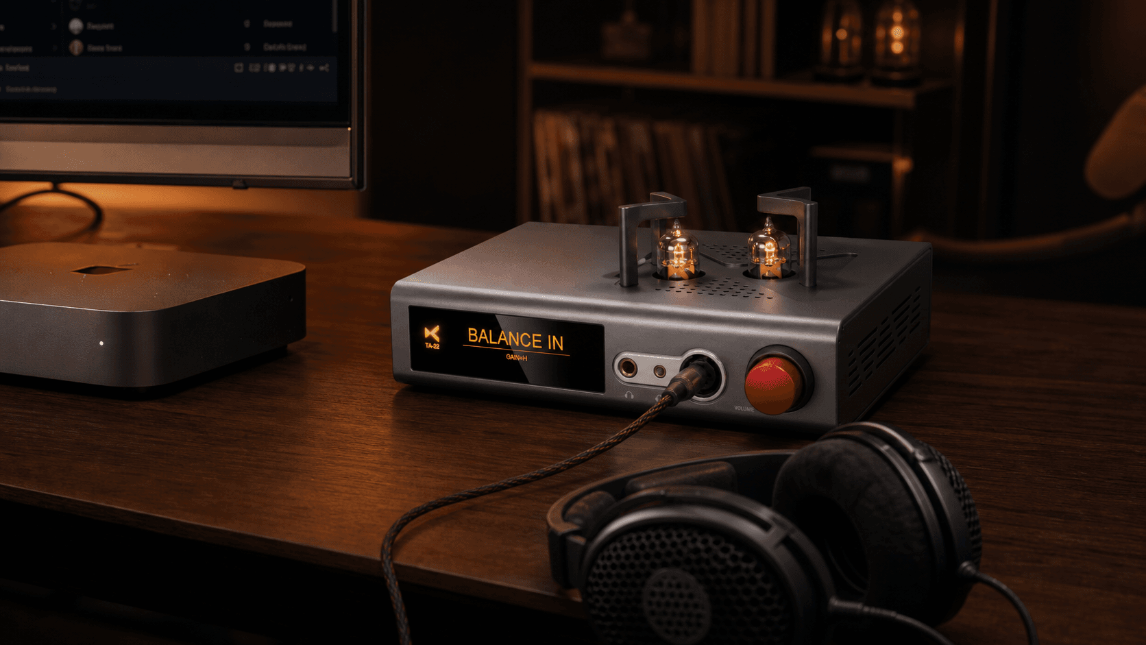 Desktop Hybrid DAC & Headphone Amplifier.