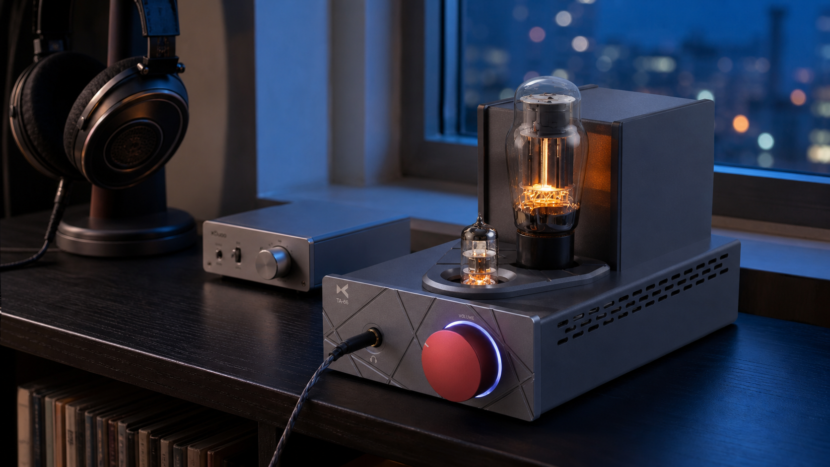 Desktop Tube Headphone Amplifier.