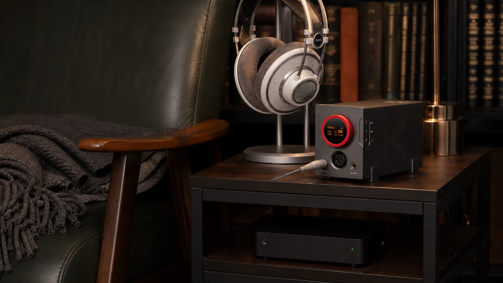Balanced Class A desktop DAC and headphone amplifier